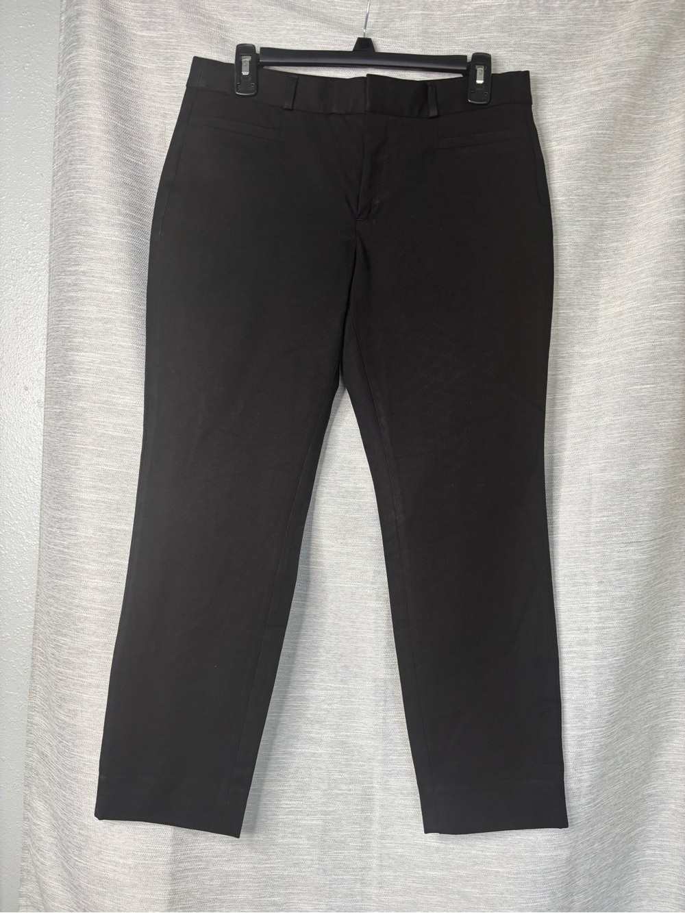 Banana Republic Black woman’s Dress Pants